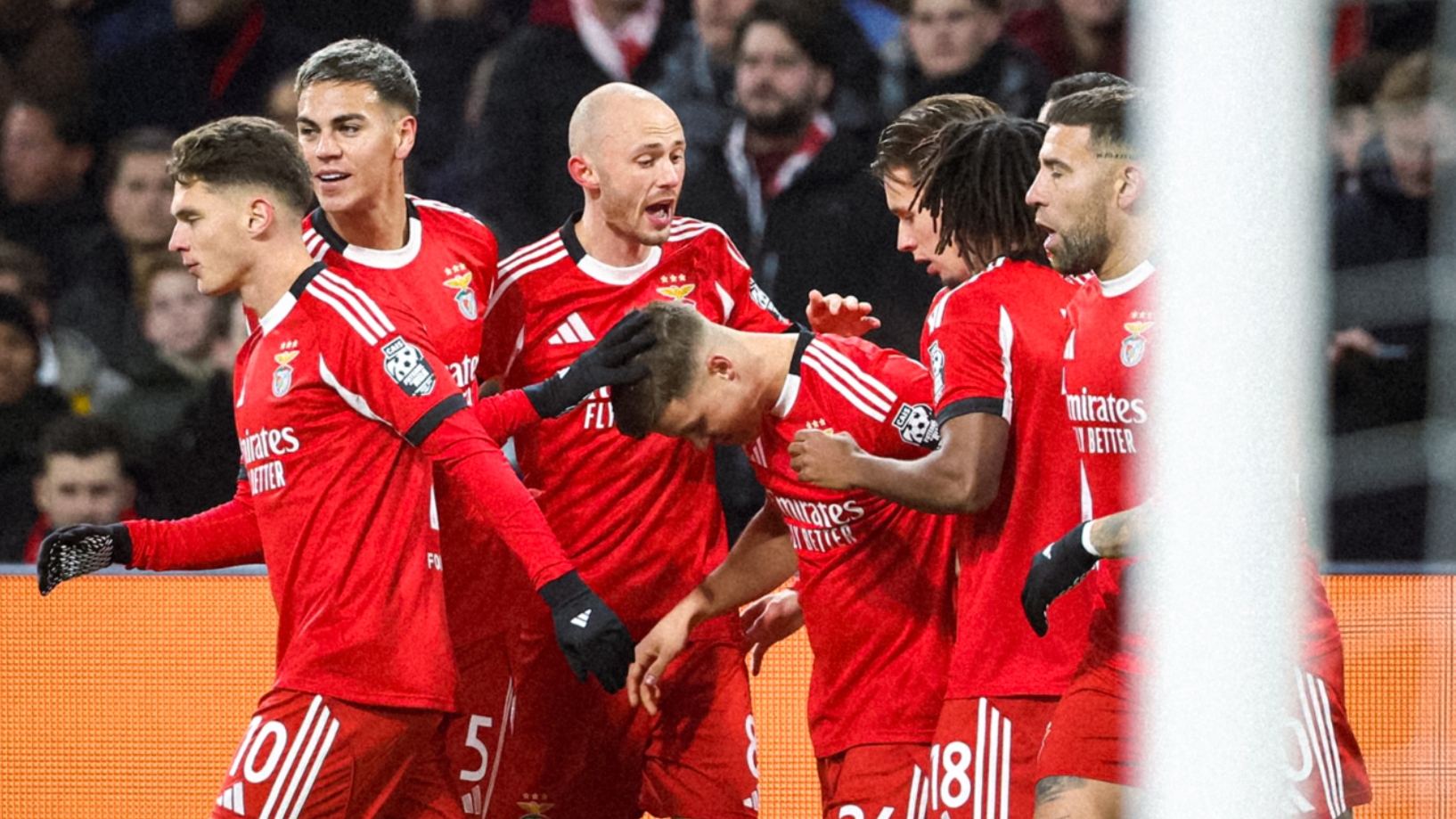 今晨阿贾克斯回应争议清晨本菲卡备战德甲，这操作让人直呼：穆古鲁扎连续三场比赛得分超过惊艳表现的简单介绍